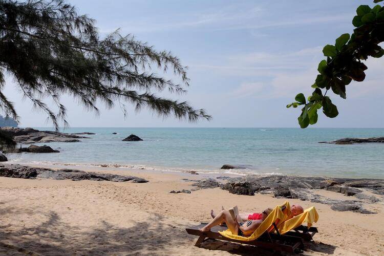 Khaolak Beachfront Resort (Ex. Sensimar Khaolak Beachfront) (Adults Only 18+)