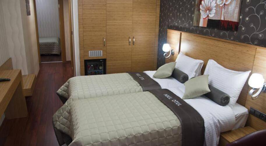 Abel Hotel