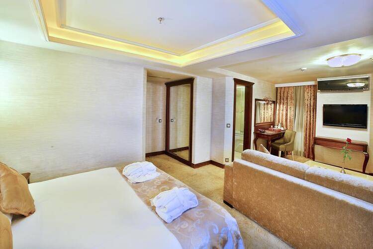 Amethyst Hotel