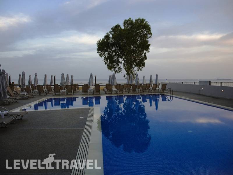 Фотография Harmony Bay Hotel