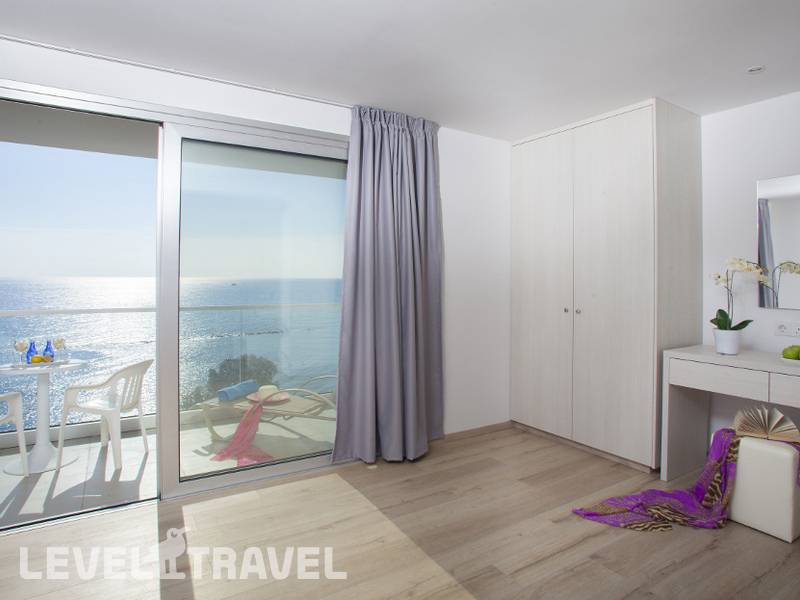Фотография Harmony Bay Hotel