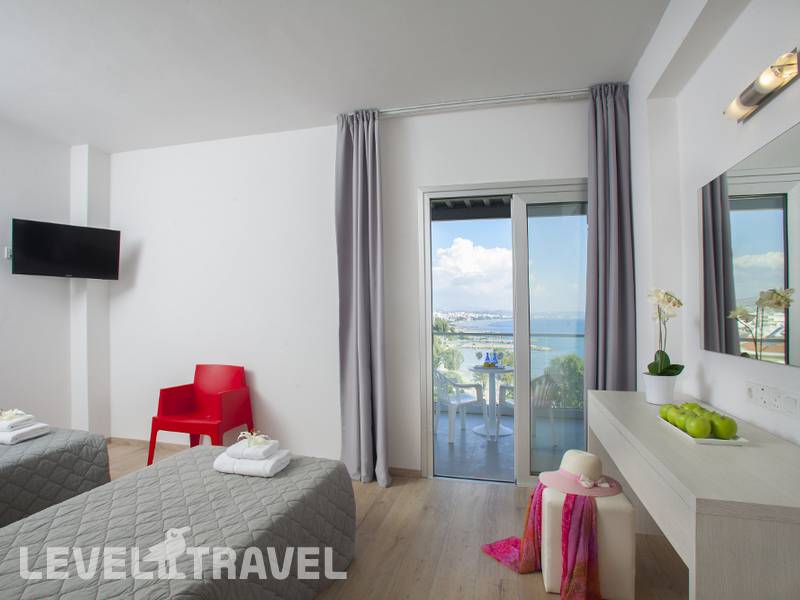 Фотография Harmony Bay Hotel