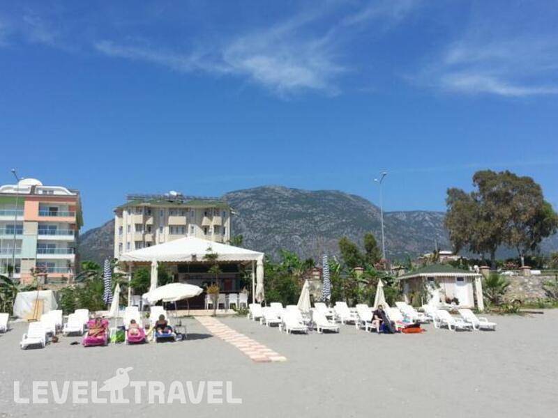 Фотография Pera Beach Hotel