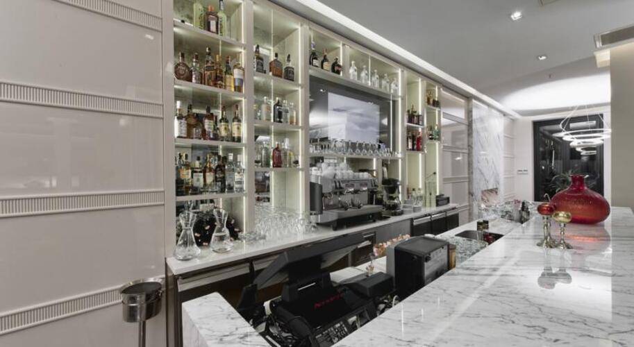 Senator Taksim Hotel