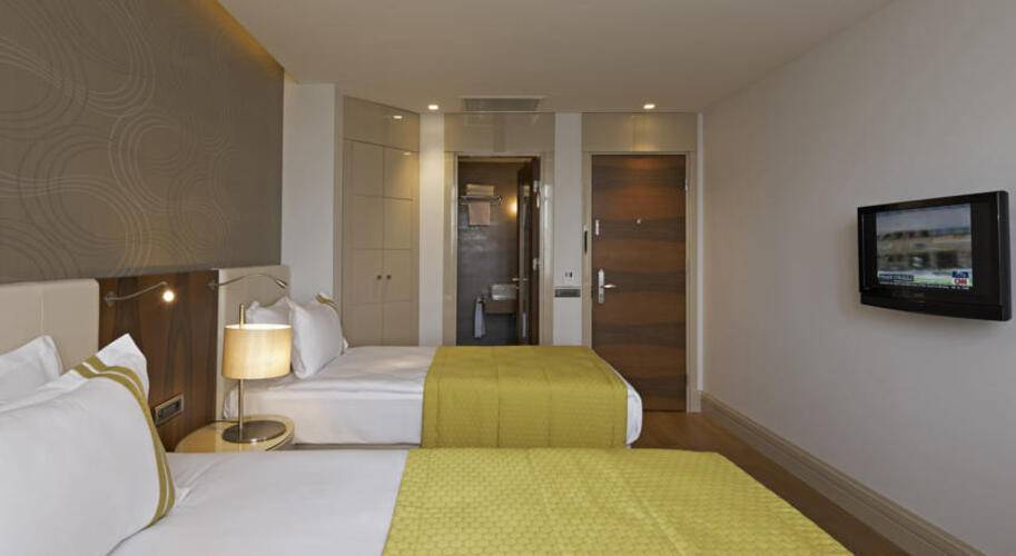 Senator Taksim Hotel