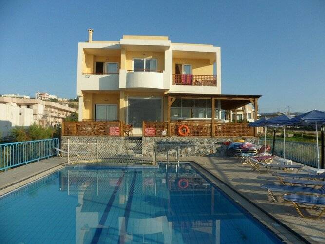 Danaos Beach Apartments