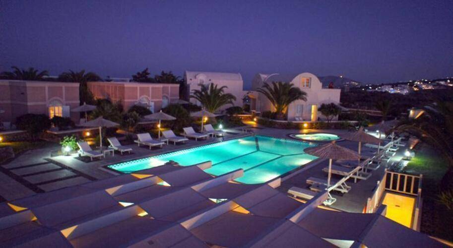 Pantheon Deluxe Villas