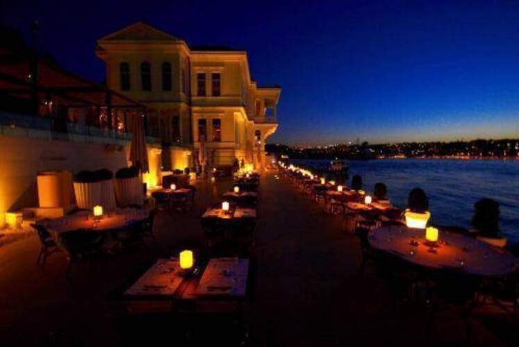 Ajia Hotel