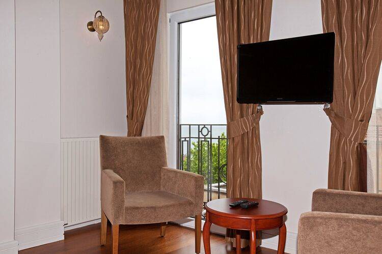 Aren Suites Hotel