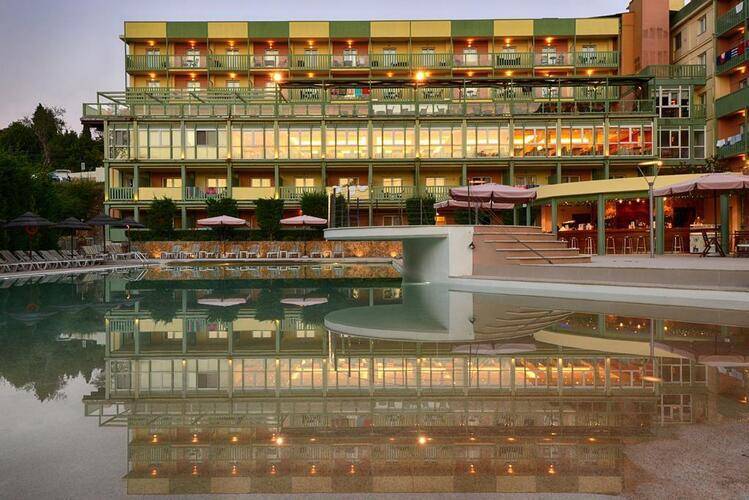 Ariti Grand Hotel