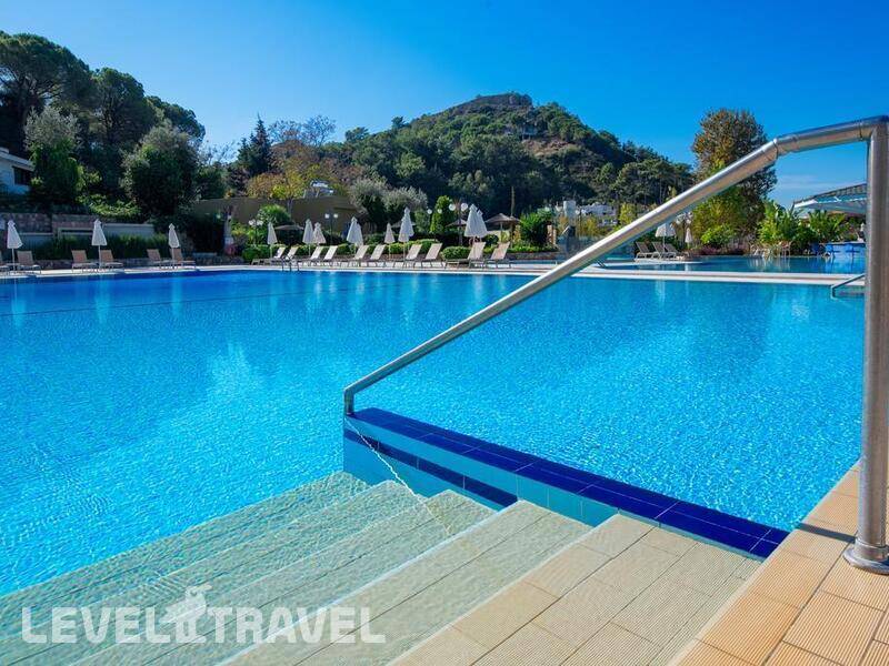 Фотография Olympic Palace Resort Hotel & Convention Center