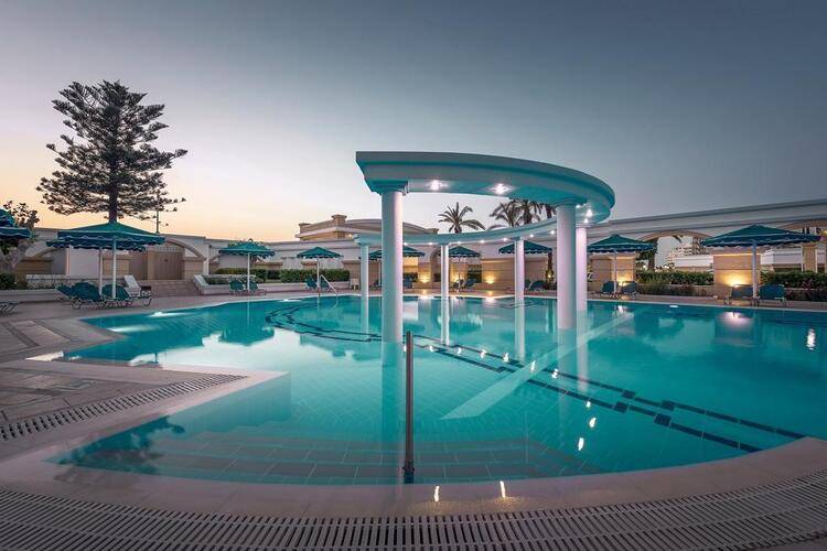 Mitsis Grand Beach Hotel