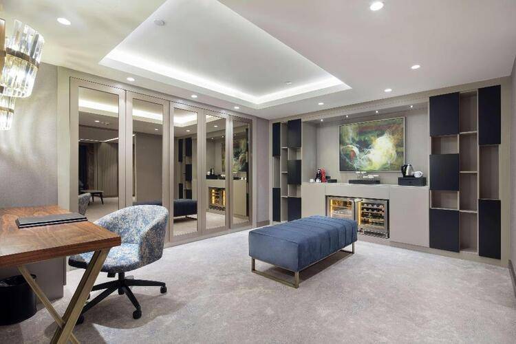 Hilton Istanbul Maslak ( Ex. Sheraton Istanbul Maslak Hotel)