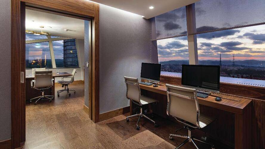 Hilton Istanbul Maslak ( Ex. Sheraton Istanbul Maslak Hotel)