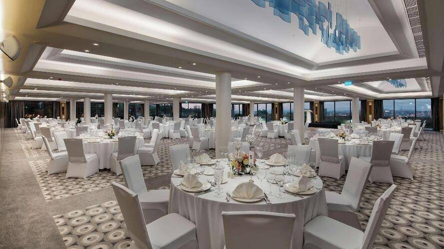 Hilton Istanbul Maslak ( Ex. Sheraton Istanbul Maslak Hotel)