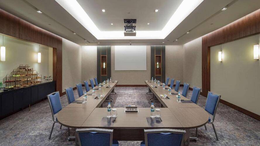 Hilton Istanbul Maslak ( Ex. Sheraton Istanbul Maslak Hotel)