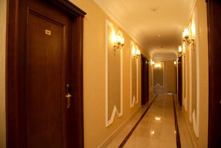 Azade Hotel