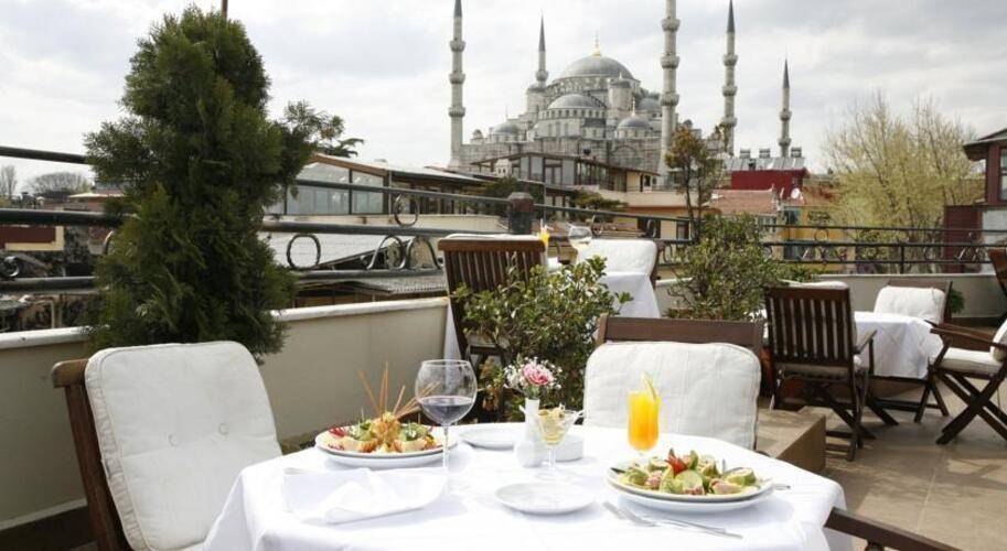 Azade Hotel