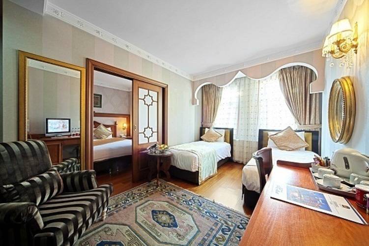 Azade Hotel