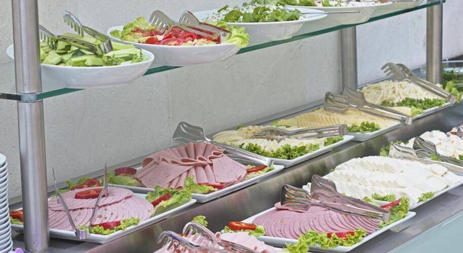 Azade Premier Hotel