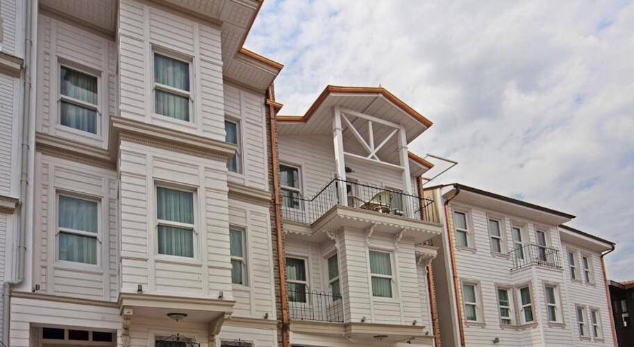 Azade Premier Hotel