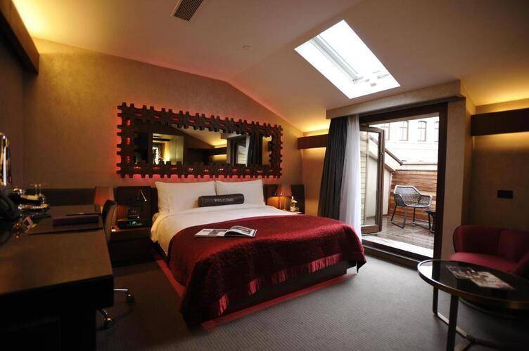 W Istanbul Hotel