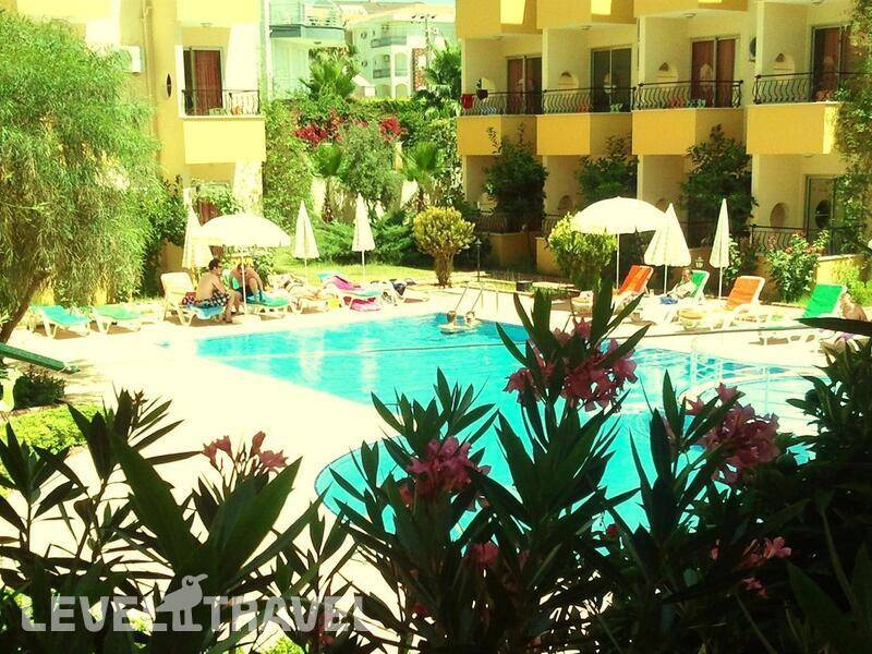 Фотография Summer Rose Hotel