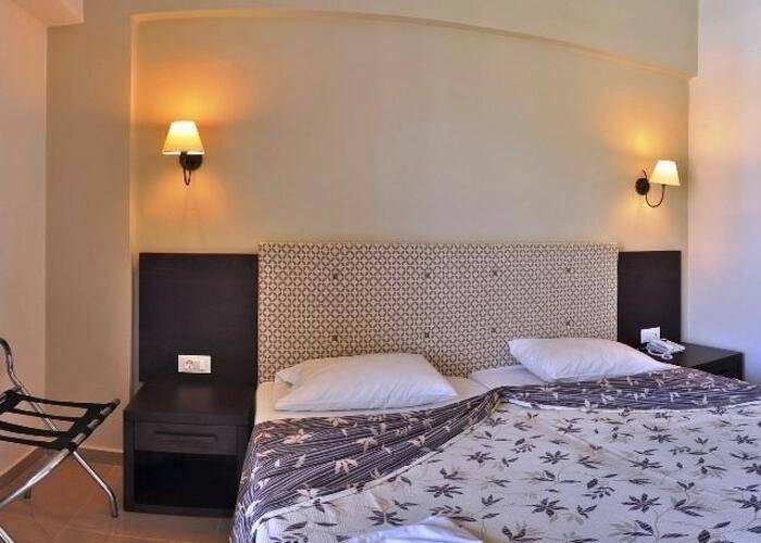 Matoula Beach Hotel