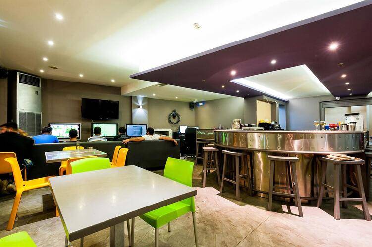 Elina Hotel Apts