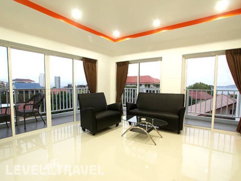 Фотография New Nordic Hotel Suites 2