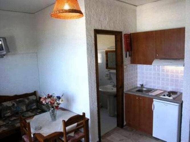 Lia Apartments