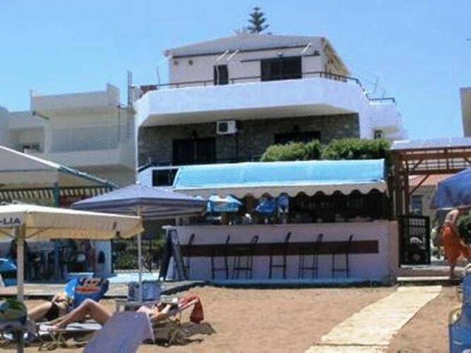 Lia Apartments