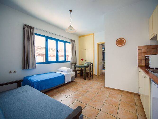 Iliana Hotel Apartments