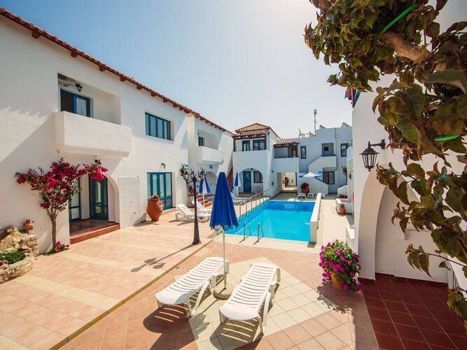 Iliana Hotel Apartments