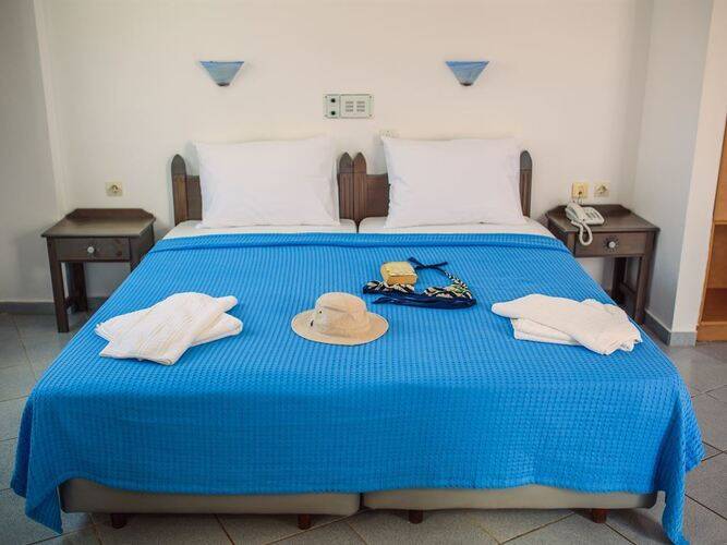Iliana Hotel Apartments