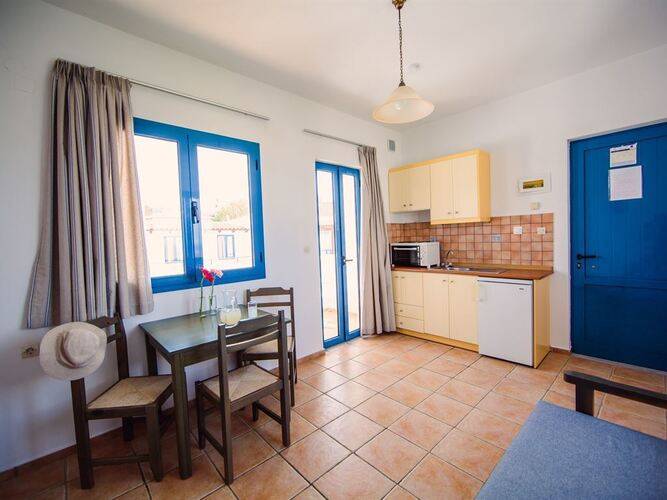 Iliana Hotel Apartments
