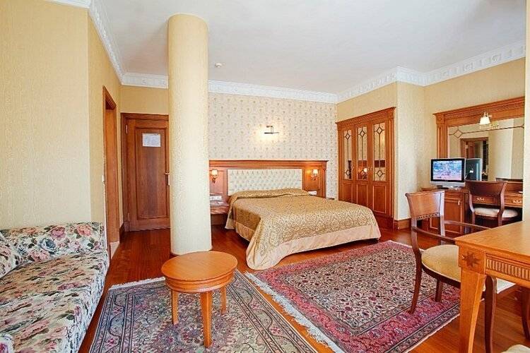 Sumengen Hotel
