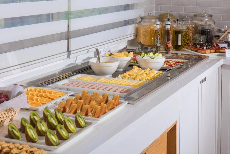 Irida Hotel & Apartments