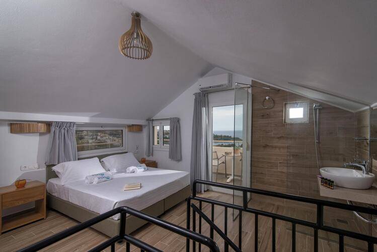 Irida Hotel & Apartments
