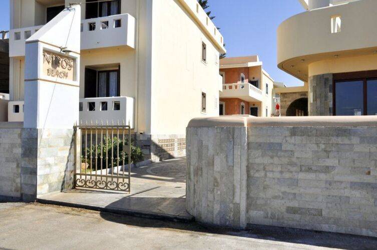 Niros Beach Front Apart Hotel