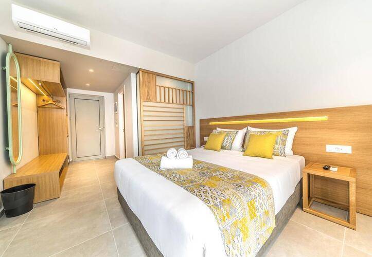 Adele Beach Hotel