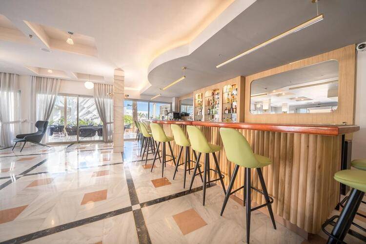 Adele Beach Hotel