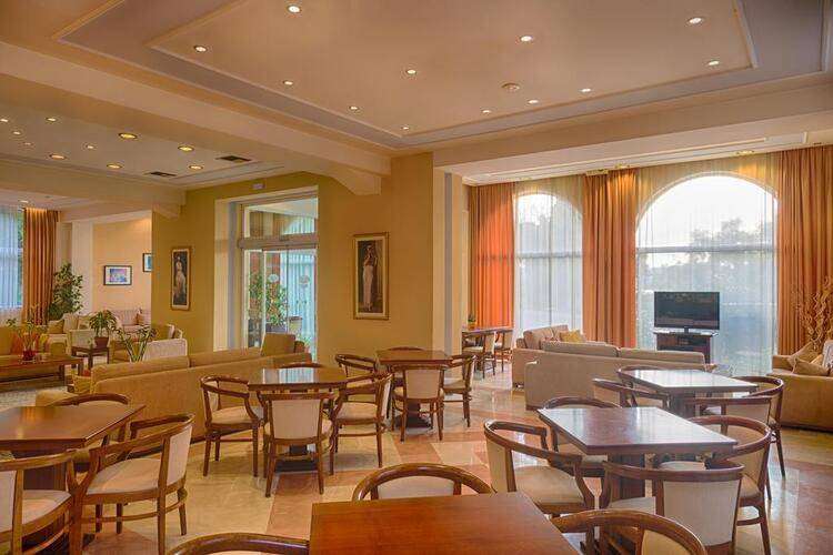 Hellinis Hotel