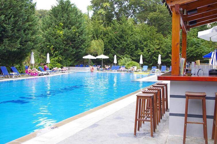 Hellinis Hotel