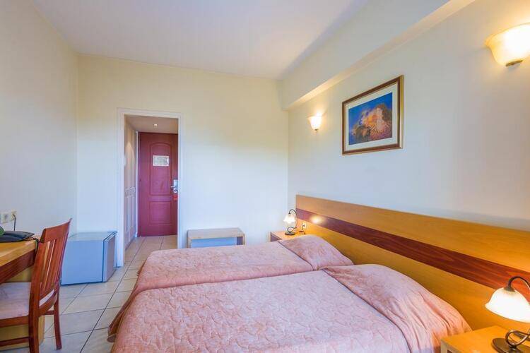 Hellinis Hotel