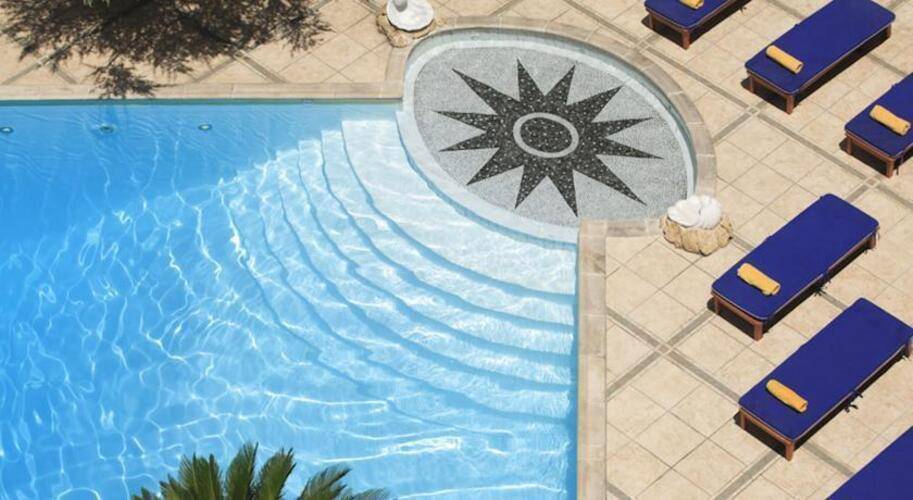 Royal Olympic Hotel