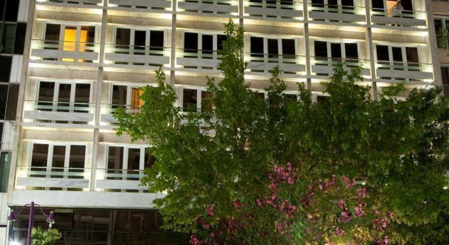 Electra Hotel