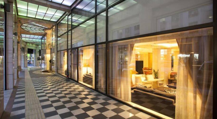 Melia Athens