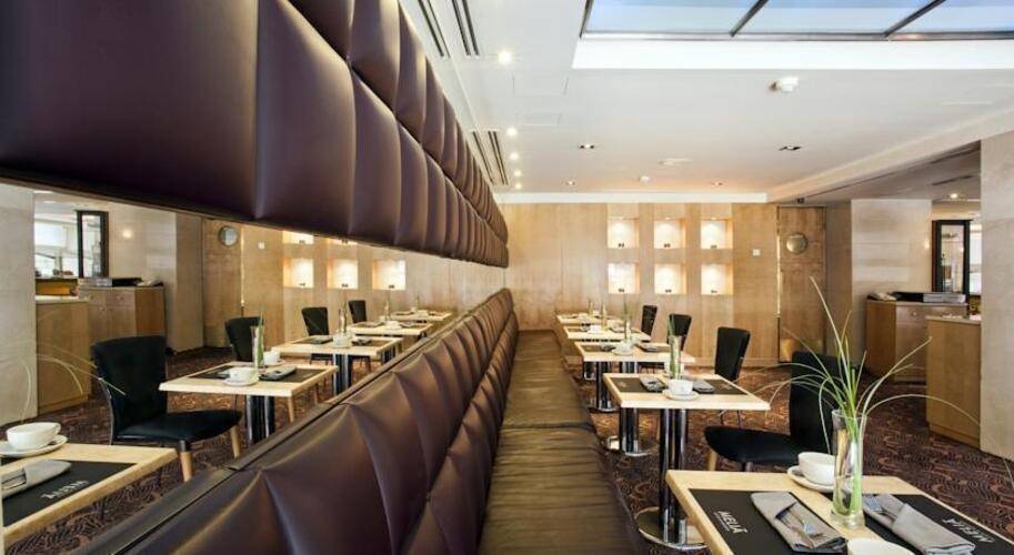 Melia Athens