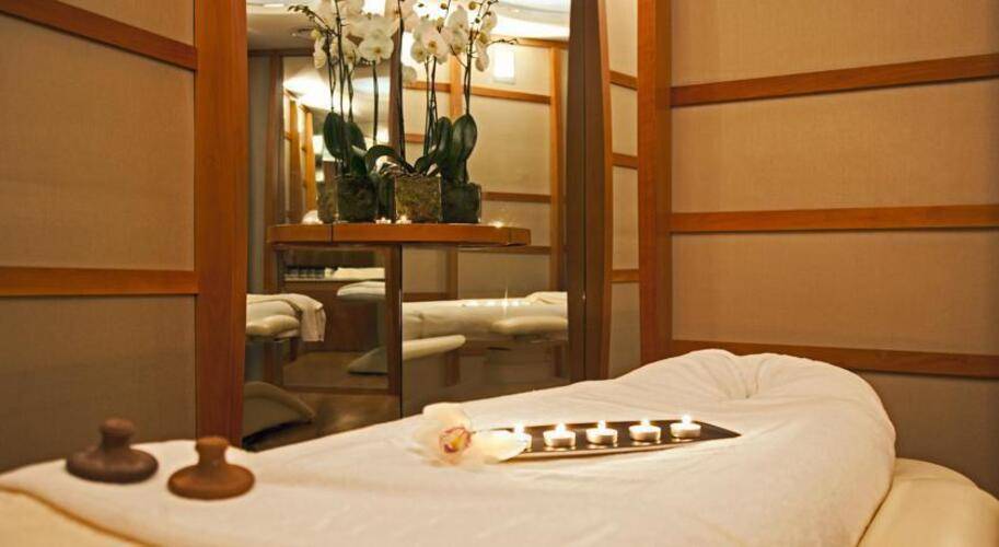 Melia Athens